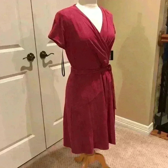 🆕 Suede Wrap Dress - Picture 6 of 7